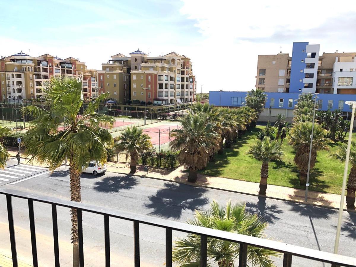 Marina Isla Canela Apartment Уэльва Экстерьер фото
